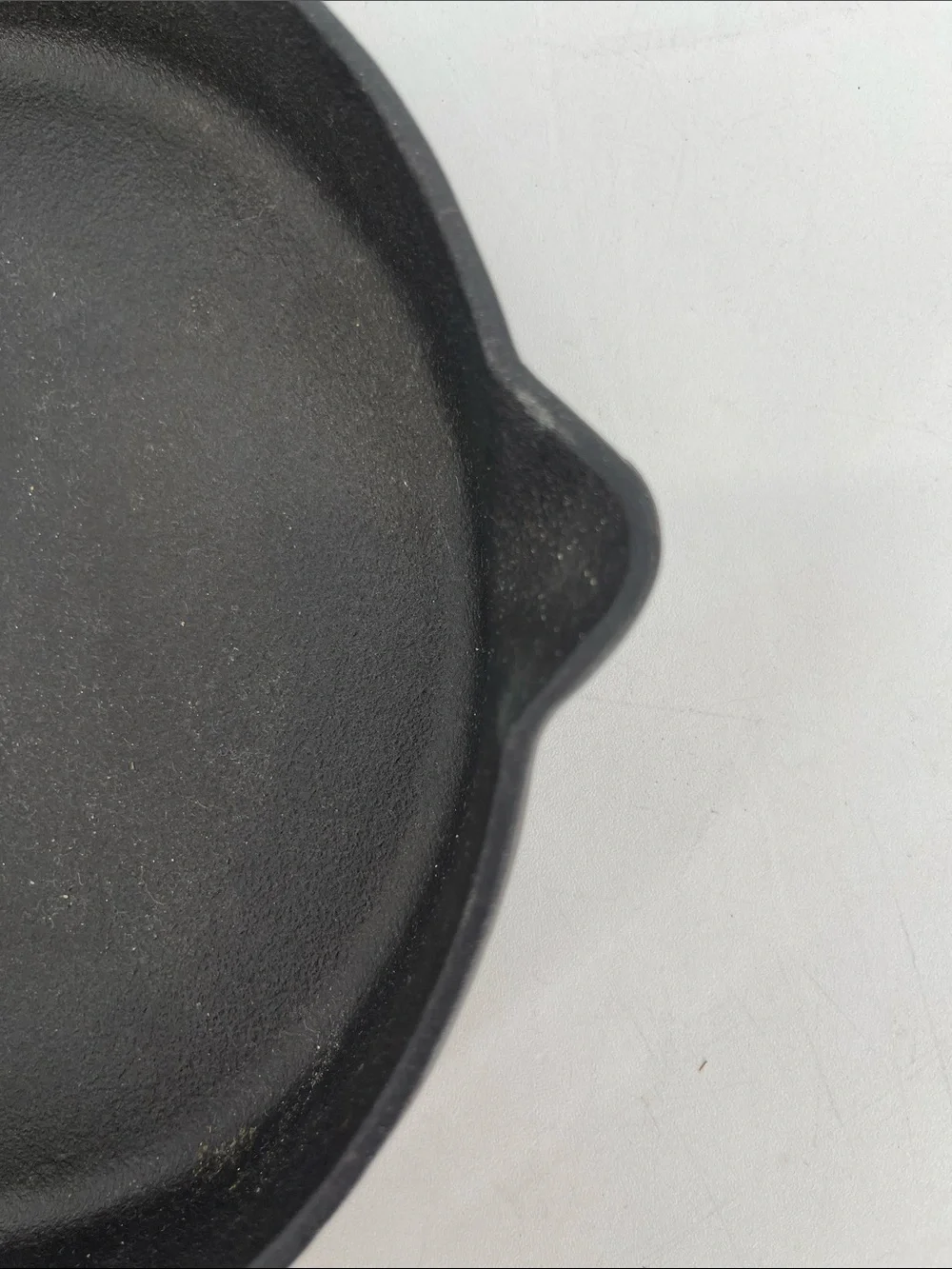 The Pioneer Woman 8” Cast Iron Skillet